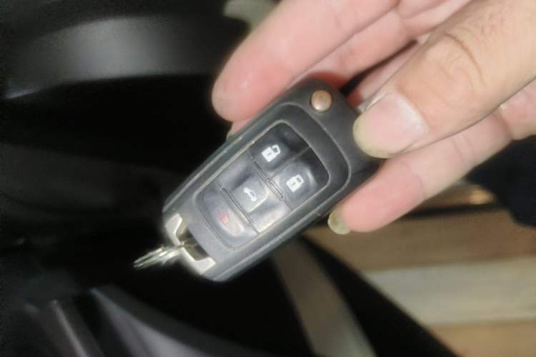 Used Buick Regal 2014 2.0L Elite Fashion Edition Vehicle Key