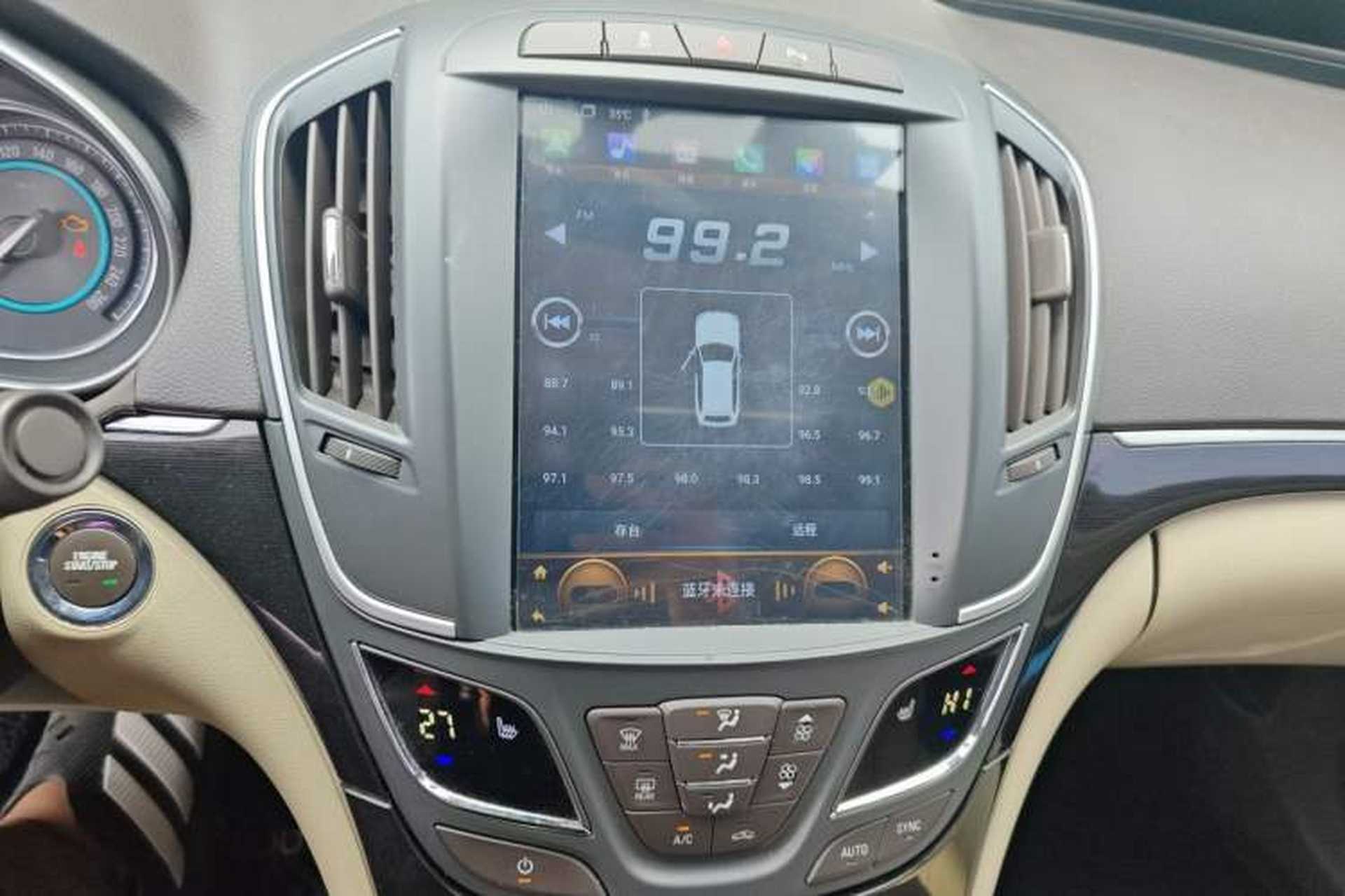 Used Buick Regal 2014 2.0L Elite Fashion Edition Audio And AC Panel