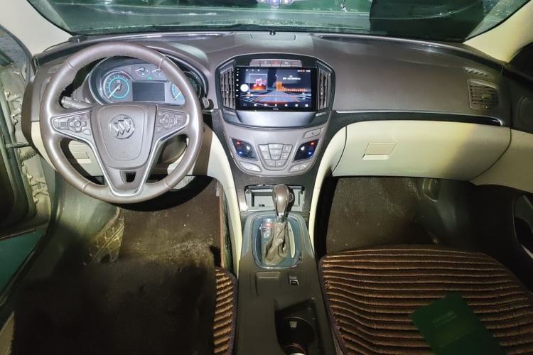 Used Buick Regal 2014 2.0L Elite Fashion Edition Center Console