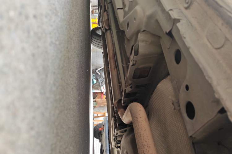 Used Buick Regal 2014 2.0L Elite Fashion Edition Chassis Rear Left