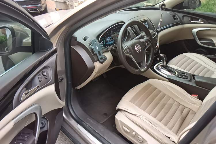 Used Buick Regal 2014 2.0L Leading Fashion Edition Driver Seat
