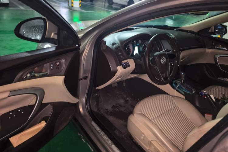 Used Buick Regal 2014 2.0L Leading Fashion Edition Driver Seat