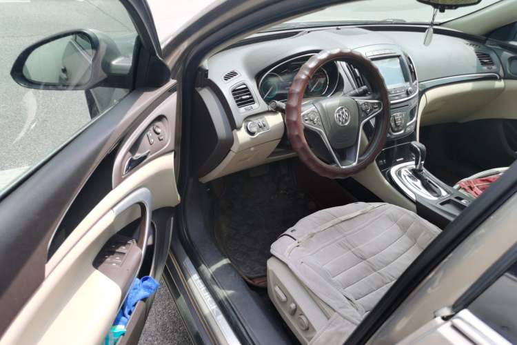 Used Buick Regal 2014 2.0L Elite Fashion Edition Driver Seat
