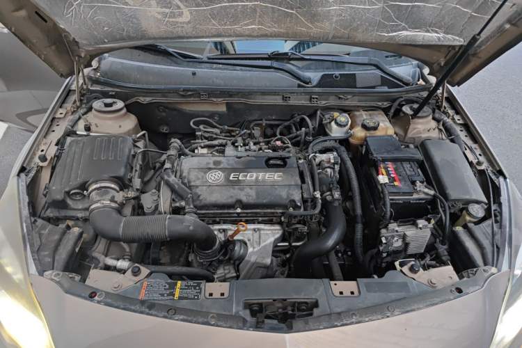 Used Buick Regal 2014 1.6T Fashionable Tech Edition Engine Bay