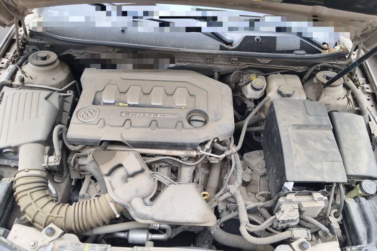 Used Buick Regal 2014 2.0L Leading Fashion Edition Engine Bay