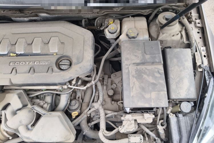 Used Buick Regal 2014 2.0L Leading Fashion Edition Engine Bay Left