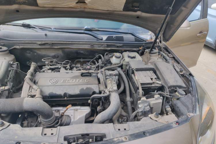 Used Buick Regal 2014 1.6T Fashionable Tech Edition Engine Bay Left