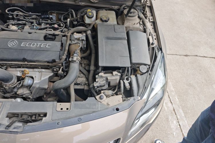 Used Buick Regal 2014 1.6T Fashionable Tech Edition Engine Bay Left