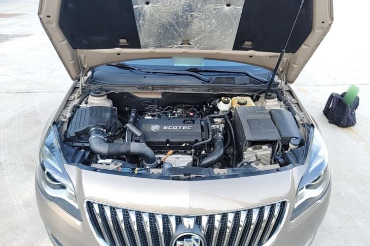 Used Buick Regal 2014 1.6T Fashionable Tech Edition Engine Bay