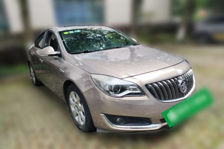 Used Buick Regal 2014 2.0L Leading Fashion Edition Front Right 45 Deg