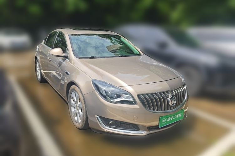 Used Buick Regal 2014 1.6T Fashionable Tech Edition Front Right 45 Deg