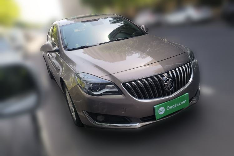 Used Buick Regal 2014 1.6T Fashionable Tech Edition Front Right 45 Deg