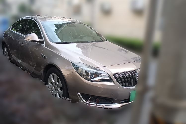 Used Buick Regal 2014 2.0L Leading Fashion Edition Front Right 45 Deg