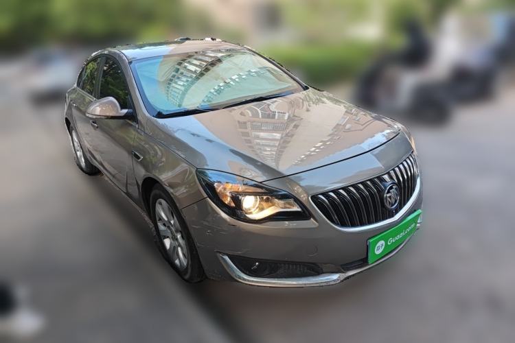 Used Buick Regal 2014 1.6T Fashionable Tech Edition Front Right 45 Deg