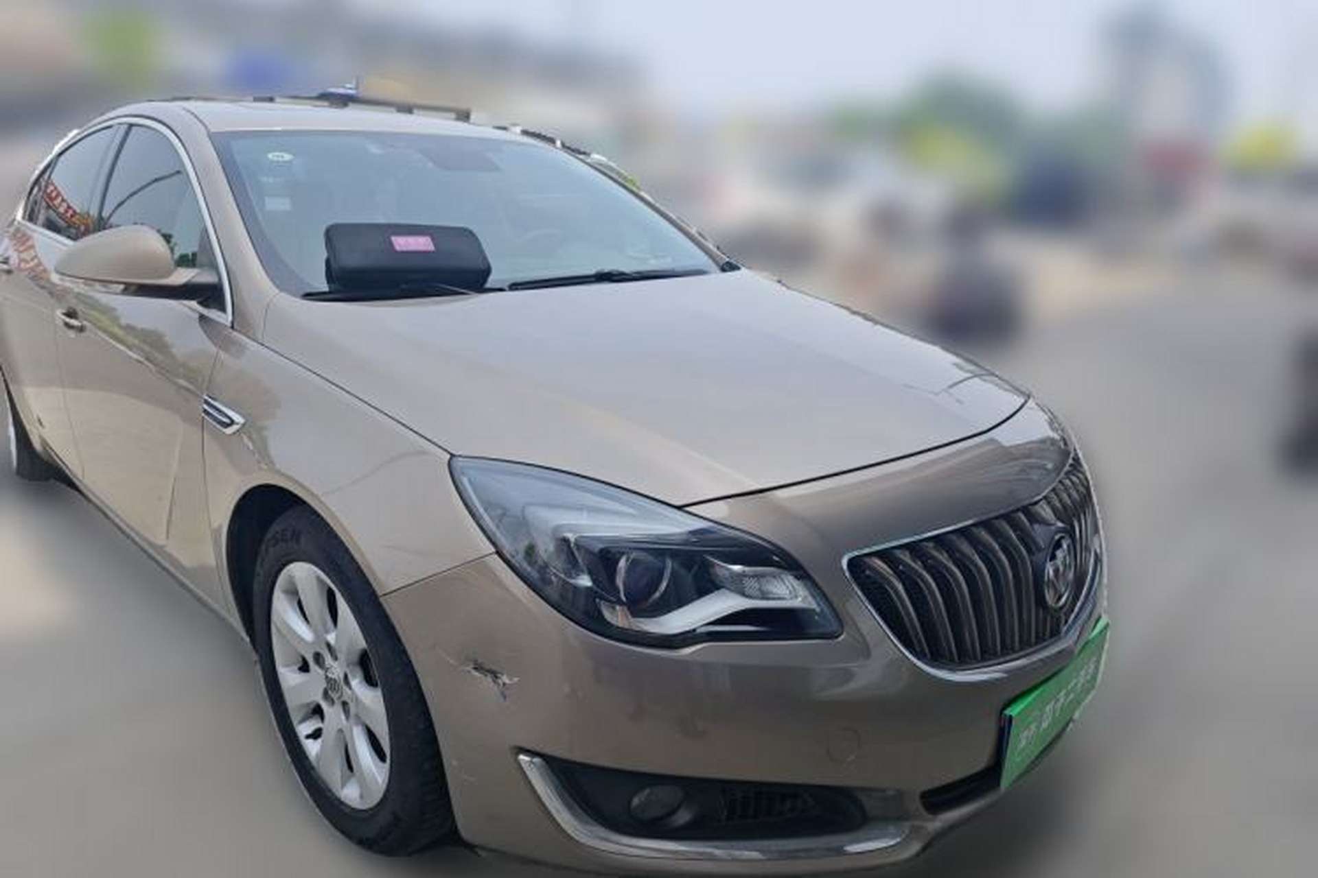Used Buick Regal 2014 2.0L Elite Fashion Edition Front Right 45 Deg