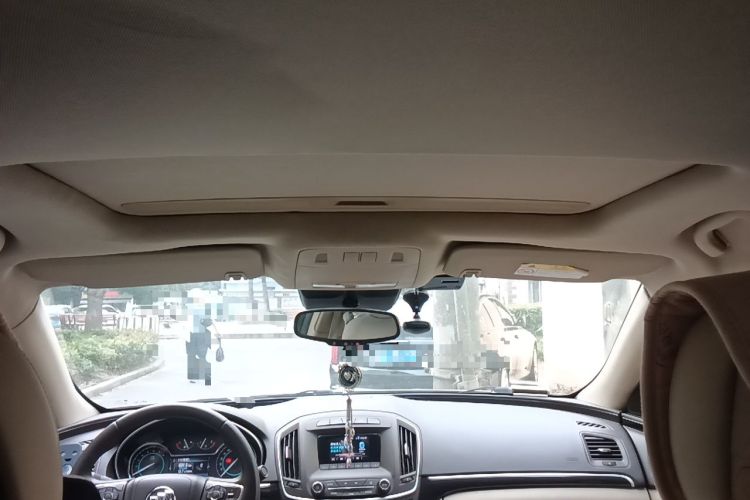 Used Buick Regal 2014 2.0L Leading Fashion Edition Headliner