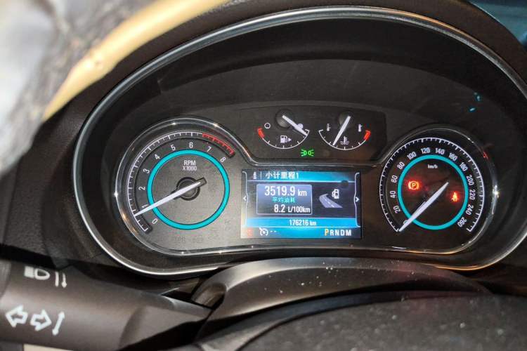 Used Buick Regal 2014 2.0L Elite Fashion Edition Instrument Cluster