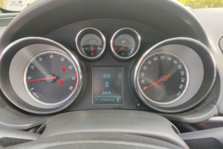 Used Buick Regal 2014 1.6T Fashionable Tech Edition Instrument Cluster