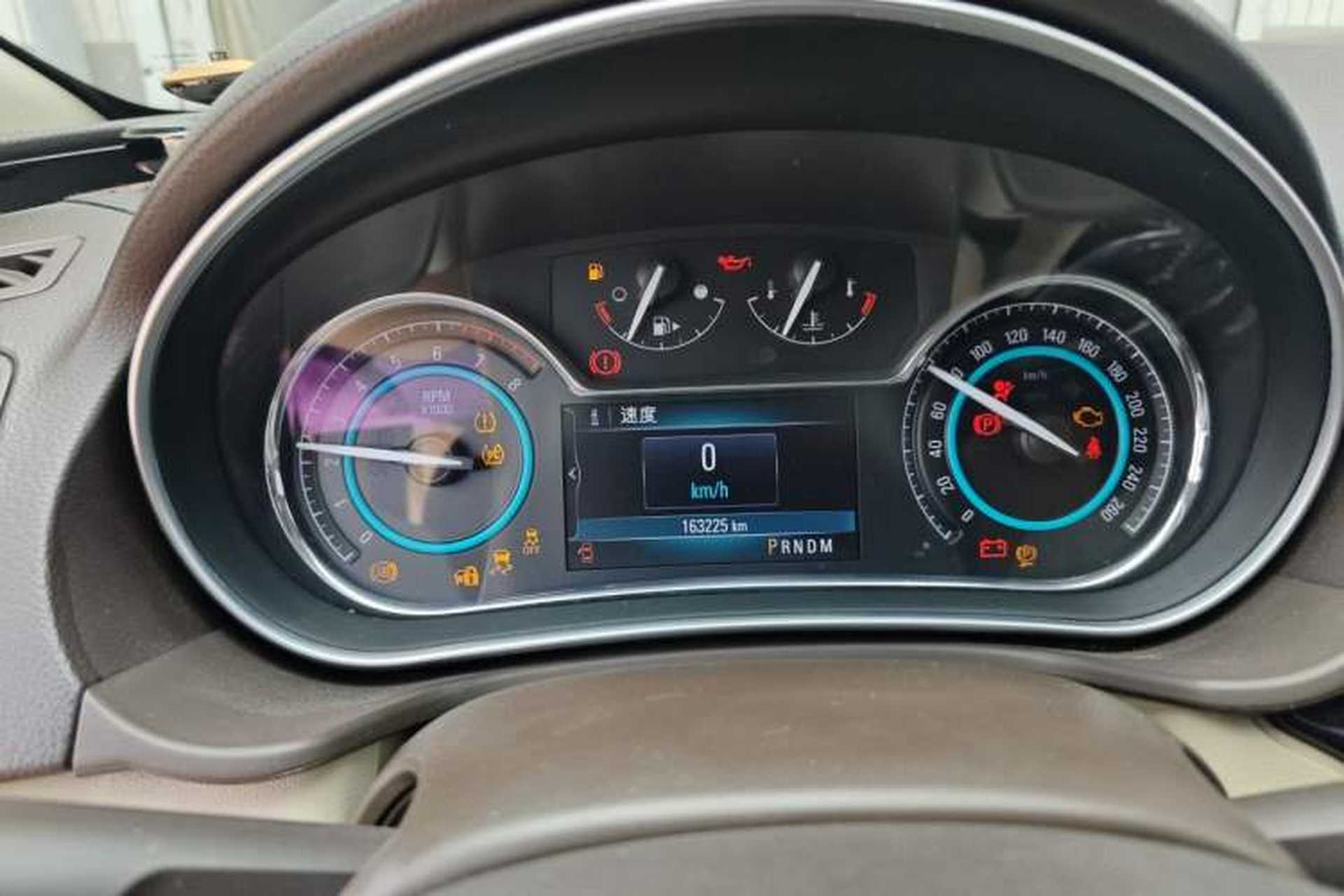 Used Buick Regal 2014 2.0L Elite Fashion Edition Instrument Cluster