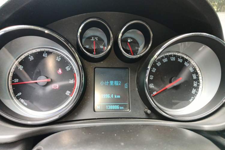 Used Buick Regal 2014 1.6T Fashionable Tech Edition Instrument Cluster