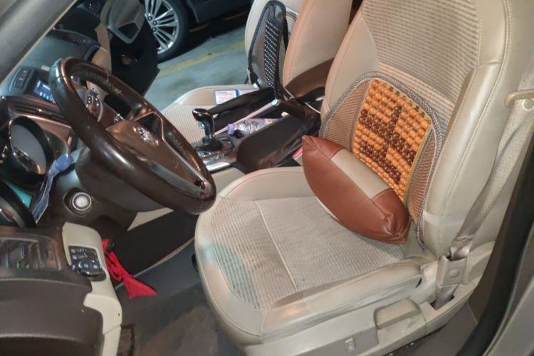 Used Buick Regal 2014 2.0L Leading Fashion Edition Left Front Seat