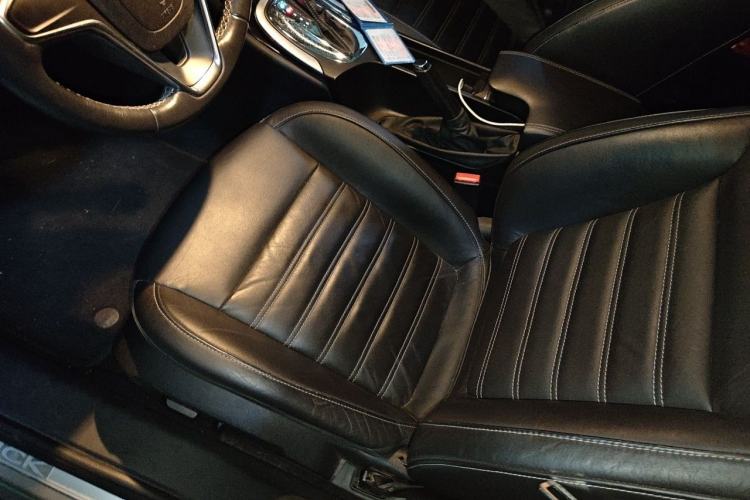 Used Buick Regal 2014 1.6T Fashionable Tech Edition Left Front Seat
