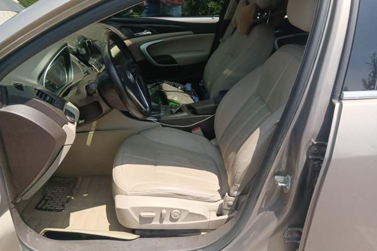Used Buick Regal 2014 2.0L Elite Fashion Edition Left Front Seat