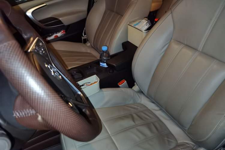 Used Buick Regal 2014 2.0L Elite Fashion Edition Left Front Seat