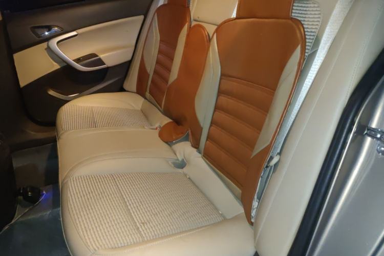 Used Buick Regal 2014 2.0L Leading Fashion Edition Left Rear Seat