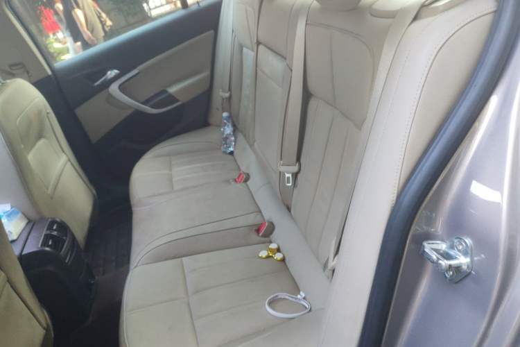 Used Buick Regal 2014 2.4L SIDI Elite Fashion Edition Left Rear Seat