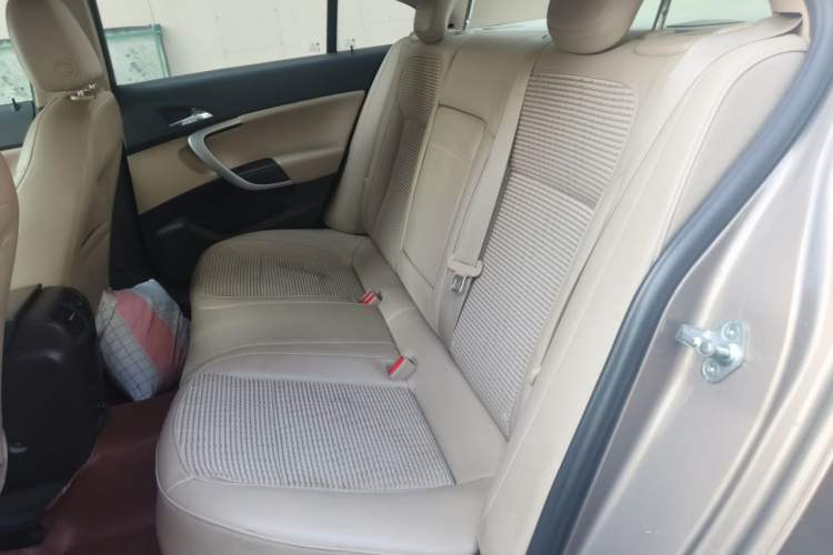 Used Buick Regal 2014 2.0L Leading Fashion Edition Left Rear Seat