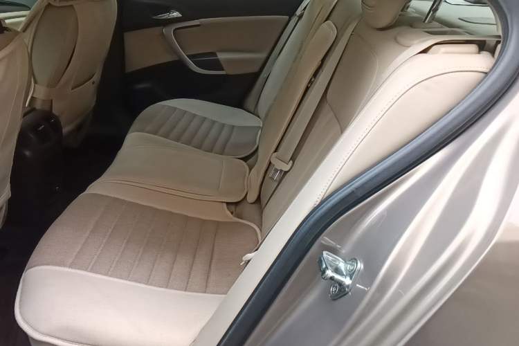 Used Buick Regal 2014 2.0L Leading Fashion Edition Left Rear Seat