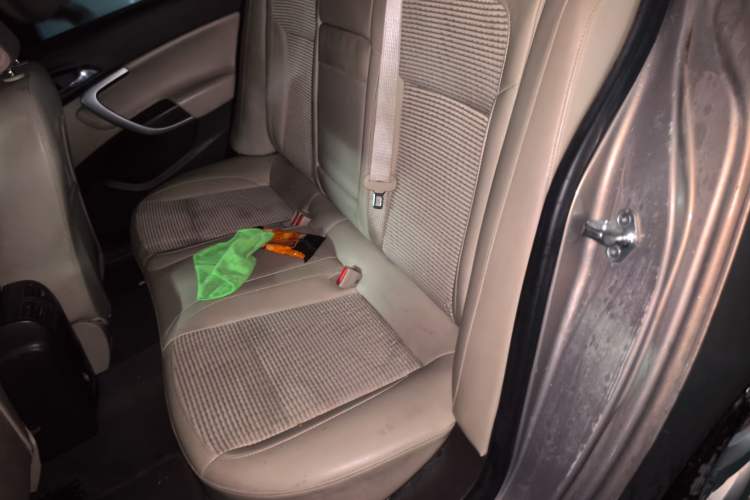 Used Buick Regal 2014 2.0L Leading Fashion Edition Left Rear Seat