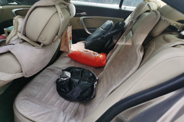 Used Buick Regal 2014 2.0L Elite Fashion Edition Left Rear Seat