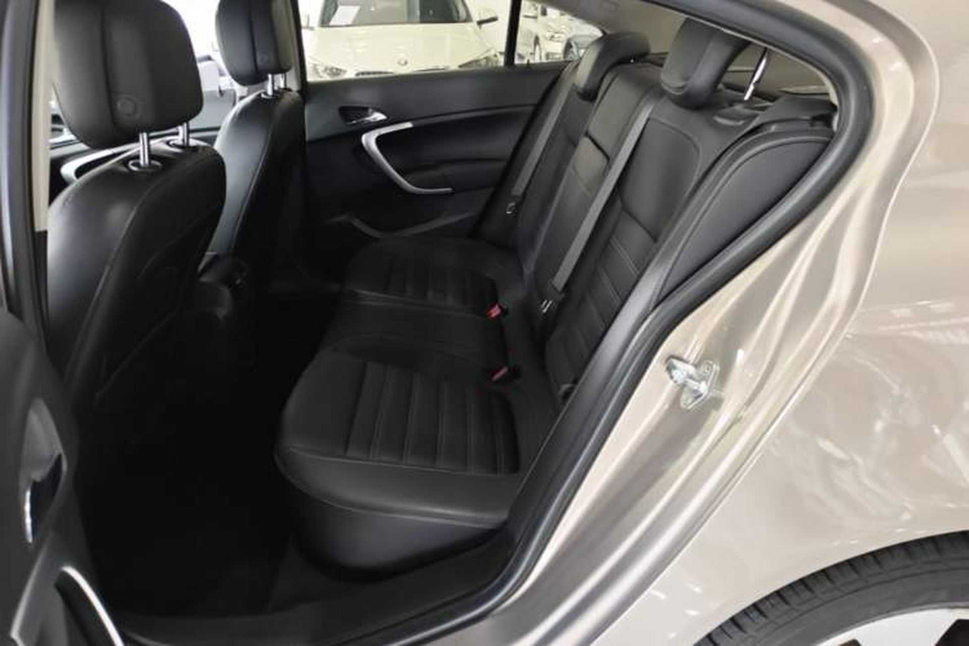 Used Buick Regal 2014 1.6T Fashionable Tech Edition Left Rear Seat