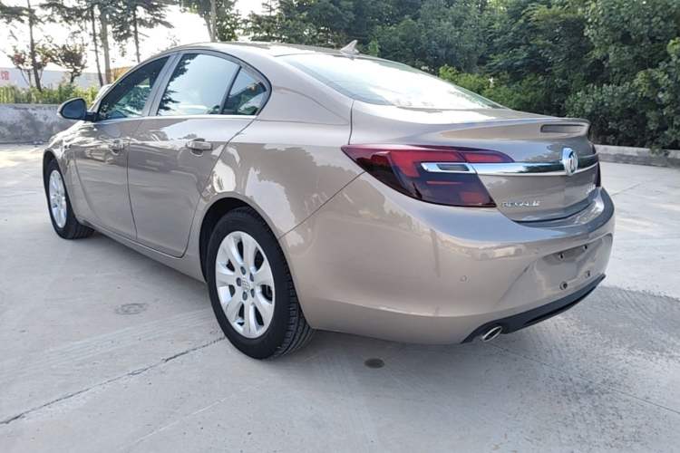Used Buick Regal 2014 1.6T Fashionable Tech Edition Rear Left 45 Deg
