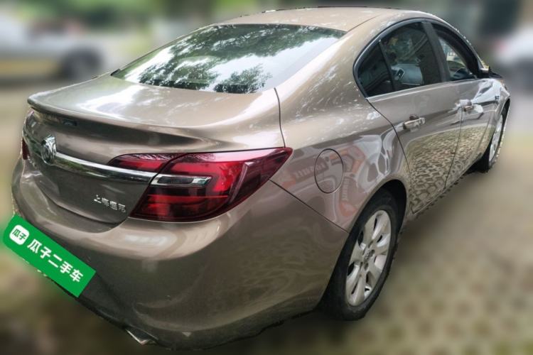 Used Buick Regal 2014 2.0L Leading Fashion Edition Rear Right 45 Deg