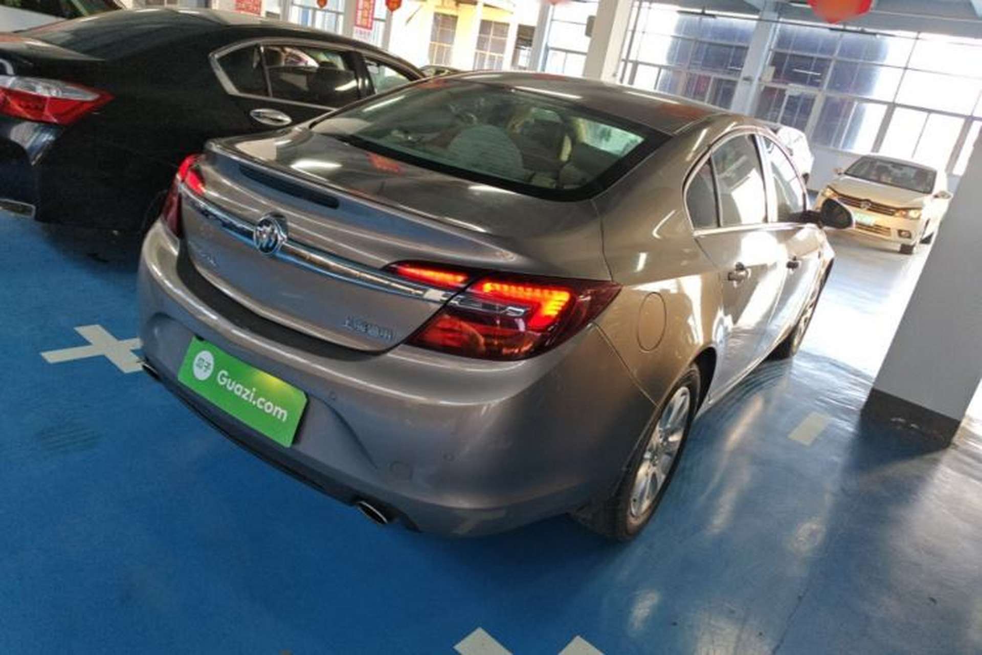 Used Buick Regal 2014 2.0L Leading Fashion Edition Rear Right 45 Deg