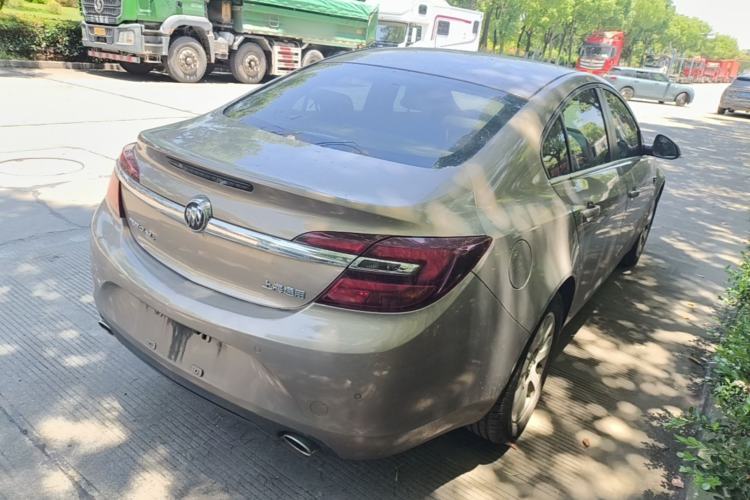 Used Buick Regal 2014 2.0L Leading Fashion Edition Rear Right 45 Deg