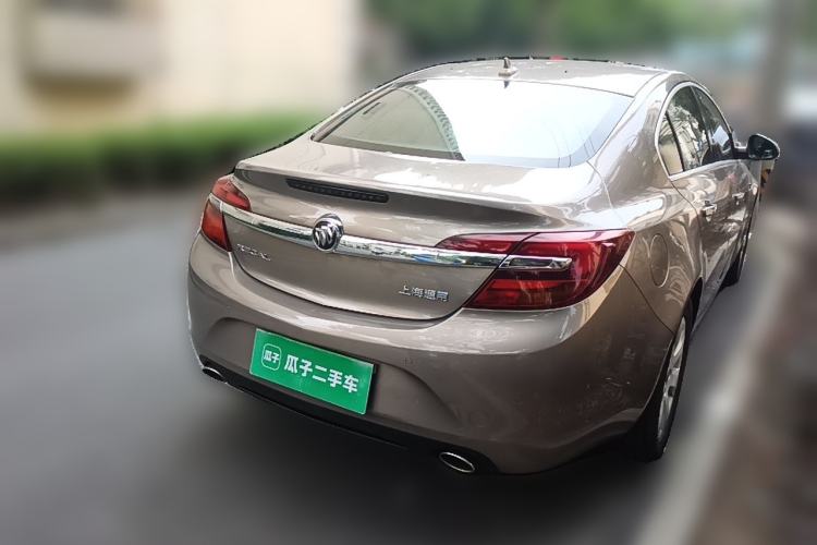 Used Buick Regal 2014 2.0L Leading Fashion Edition Rear Right 45 Deg