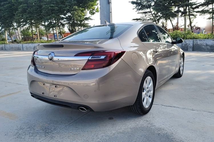 Used Buick Regal 2014 1.6T Fashionable Tech Edition Rear Right 45 Deg