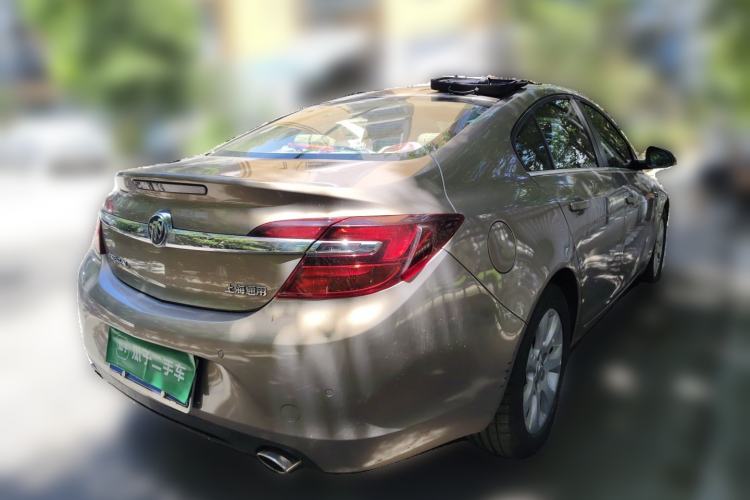 Used Buick Regal 2014 2.0L Leading Fashion Edition Rear Right 45 Deg