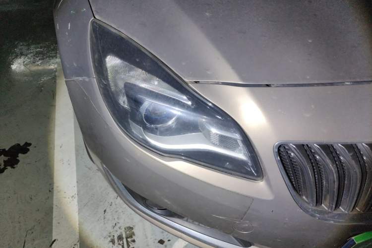 Used Buick Regal 2014 2.0L Leading Fashion Edition Right Front Headlight