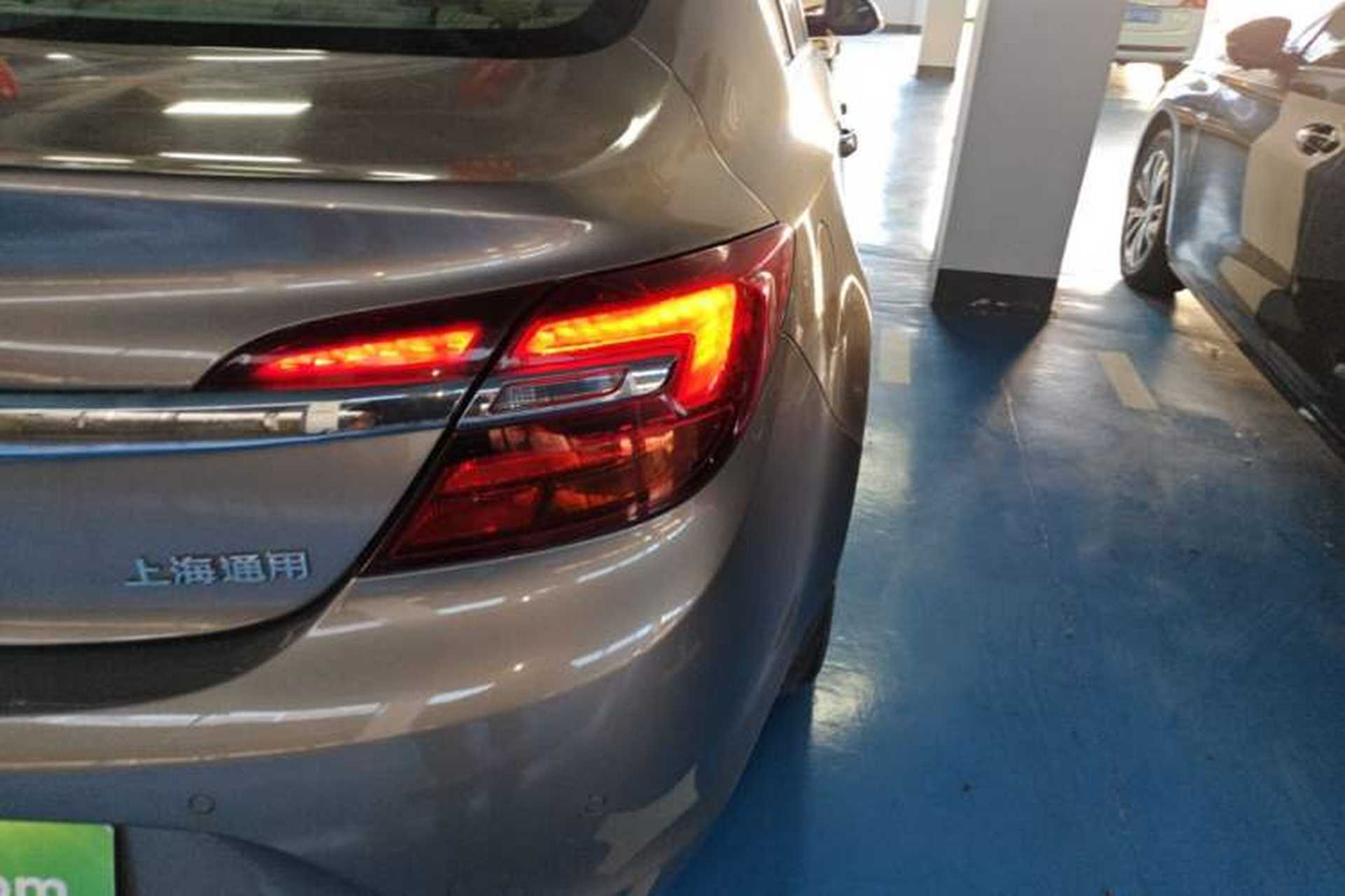 Used Buick Regal 2014 2.0L Leading Fashion Edition Right Rear Taillight