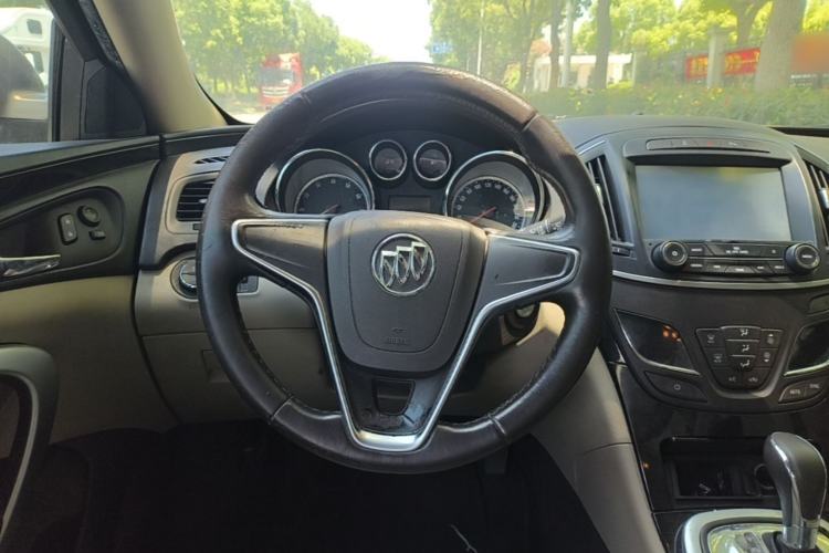 Used Buick Regal 2014 2.0L Leading Fashion Edition Steering Wheel