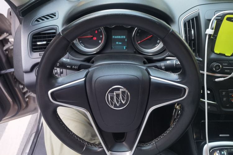 Used Buick Regal 2014 1.6T Fashionable Tech Edition Steering Wheel