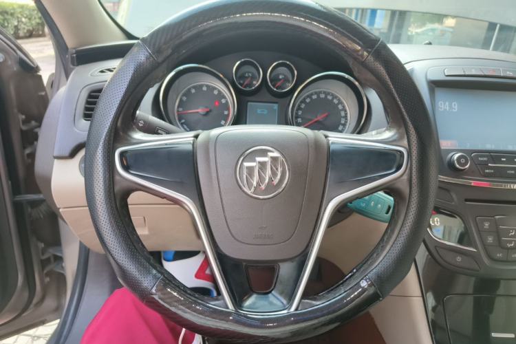 Used Buick Regal 2014 2.0L Leading Fashion Edition Steering Wheel