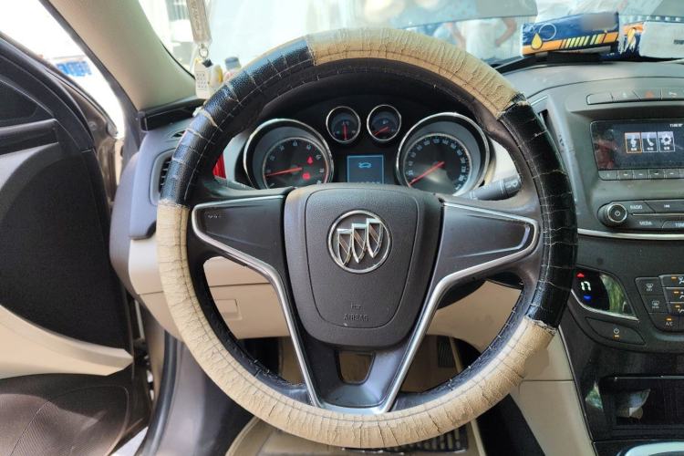 Used Buick Regal 2014 2.0L Leading Fashion Edition Steering Wheel