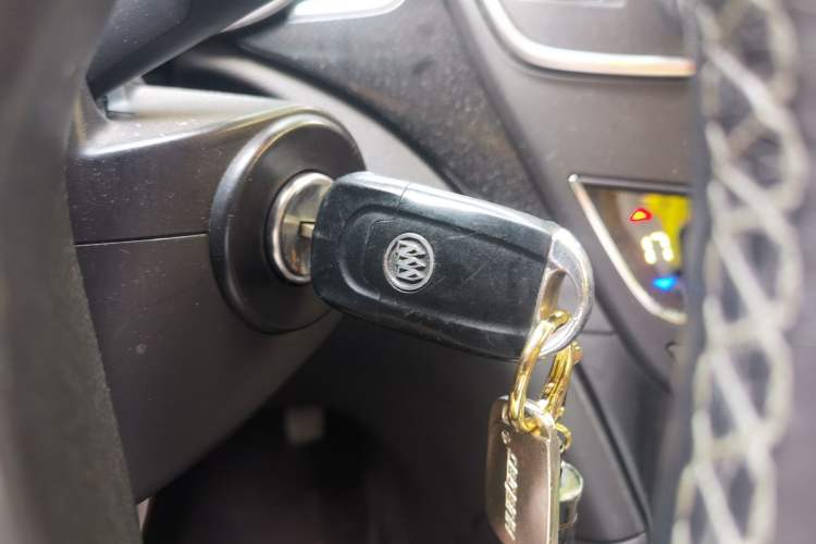 Used Buick Regal 2014 1.6T Fashionable Tech Edition Vehicle Key
