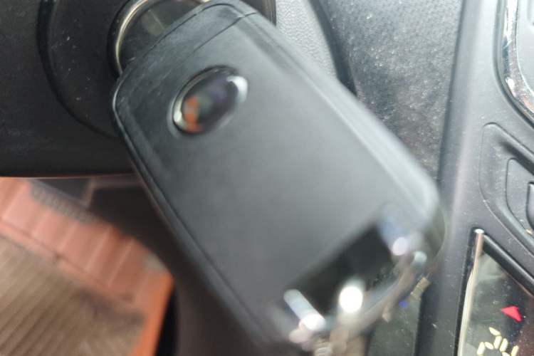 Used Buick Regal 2014 1.6T Fashionable Tech Edition Vehicle Key